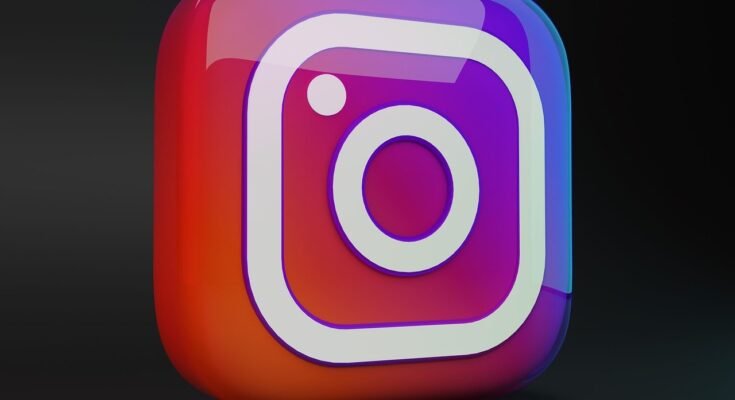 Instagram Advertising: Costs and Benefits to Consider